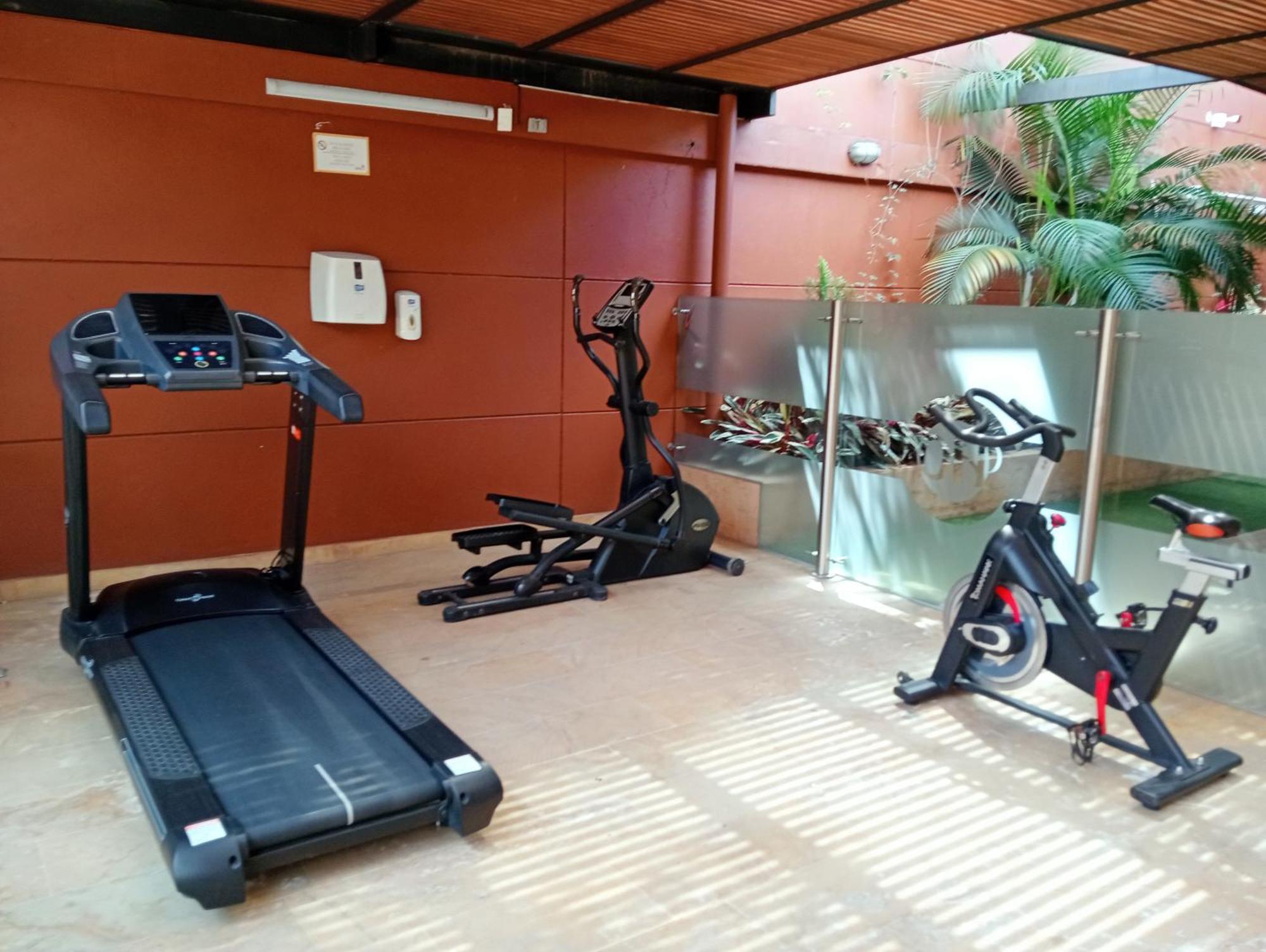 Hotel Lomas 10 Medellin By Dico エクステリア 写真